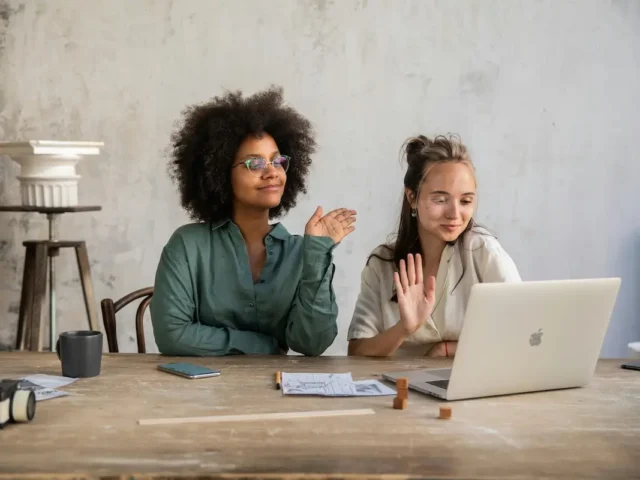 How to Choose Between MetaMask and Rabby Wallet