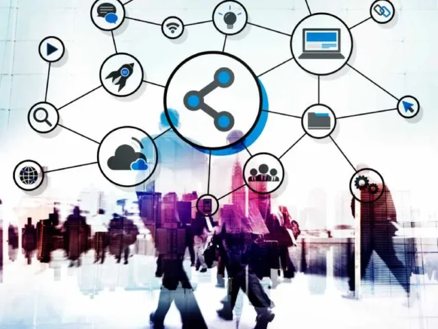 How to Grow With Decentralized Social Networks Today