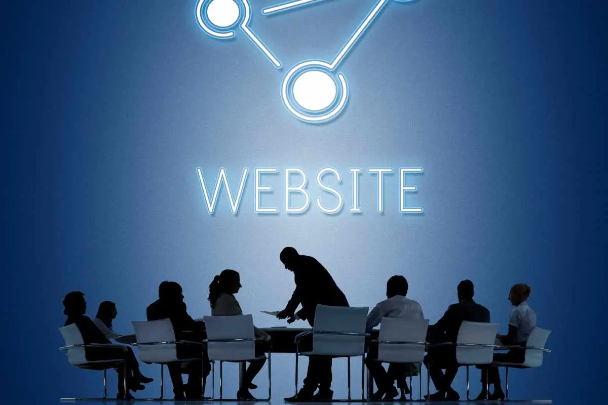 A group of people discussing what is web3