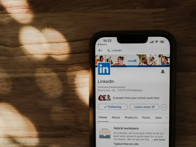 7 LinkedIn Growth Tactics Web3 Founders Use to Attract Investors