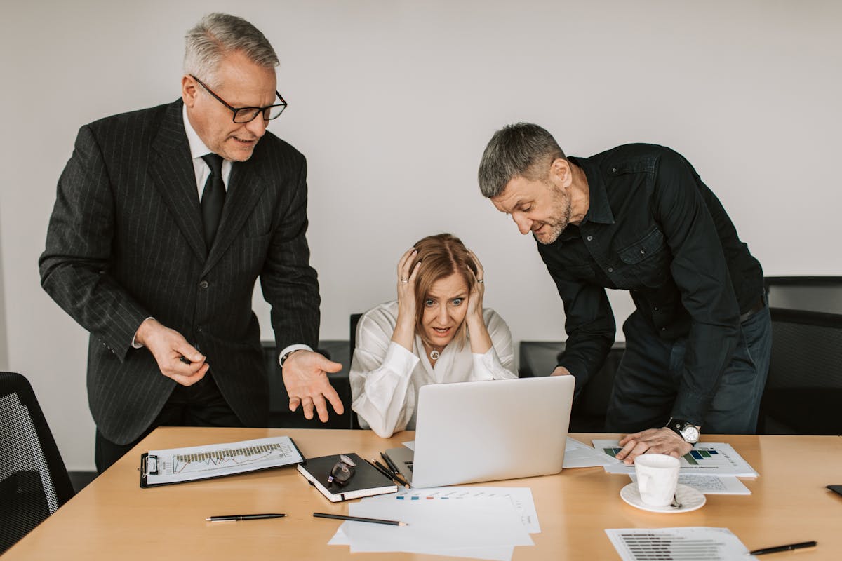 An image of how common mistakes people make with crypto portfolio by Vlada Karpovich