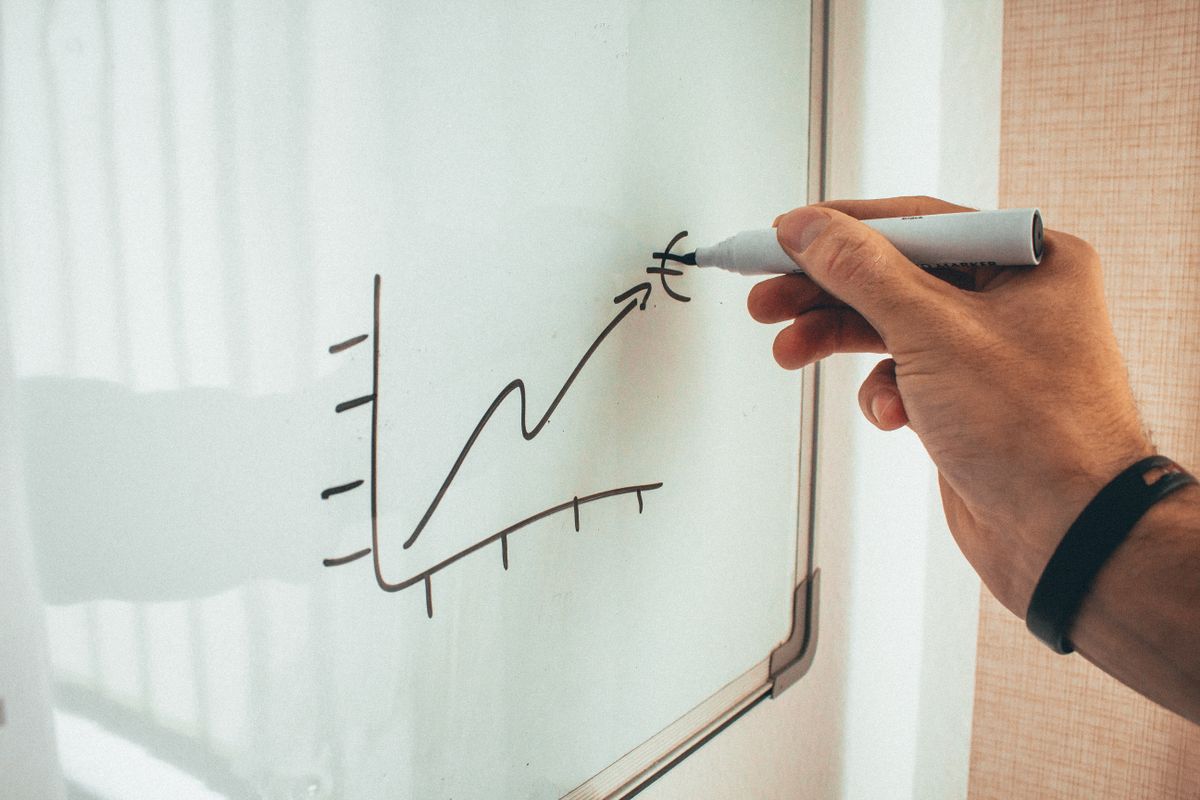 An image showing web3 expert describing Customer Lifetime Value by Malte Luk